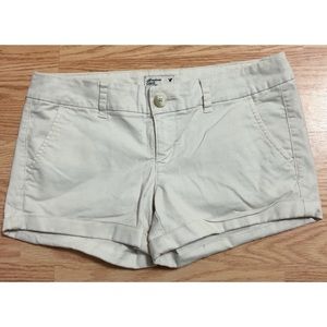 ⚡️SALE! American Eagle Outfitter Beige Shorts